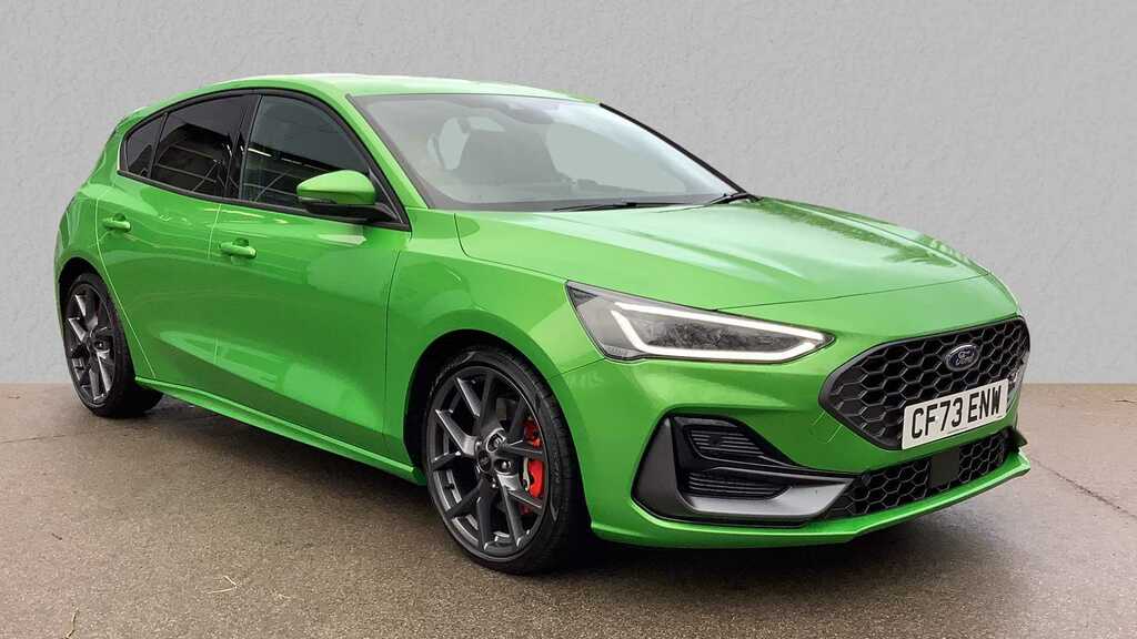 Compare Ford Focus 2.3 Ecoboost St CF73ENW Green