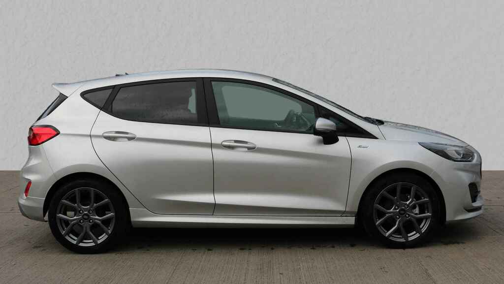 Compare Ford Fiesta 1.0 Ecoboost Hybrid Mhev 125 St-line MH72OCF Silver