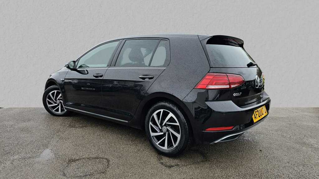 Compare Volkswagen Golf Match Edition Tsi Evo AF20LTU Black