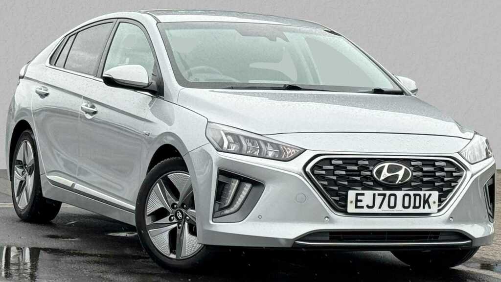 Compare Hyundai Ioniq 1.6 Gdi Hybrid Premium Se Dct EJ70ODK Silver