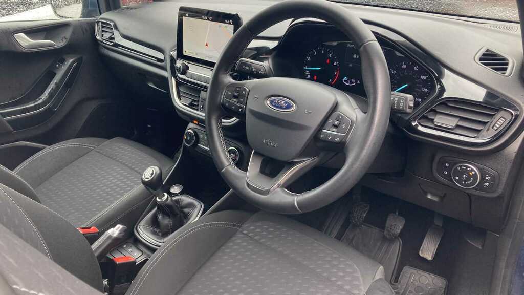 Compare Ford Fiesta Titanium GD69DFP Blue