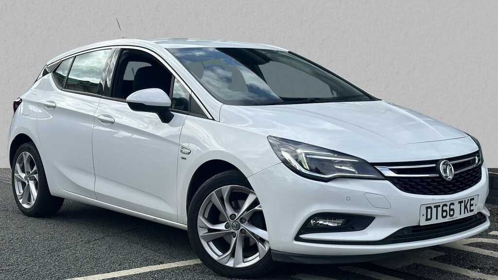 Compare Vauxhall Astra 1.4I 16V Sri DT66TKE White
