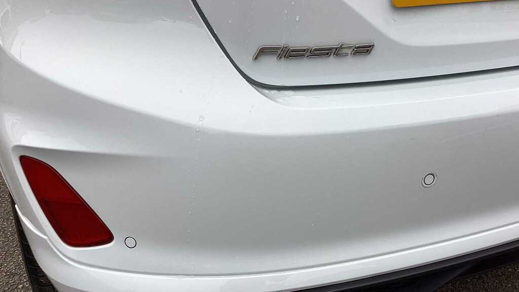 Compare Ford Fiesta 1.0 Ecoboost 95 St-line Edition RJ20XCT White
