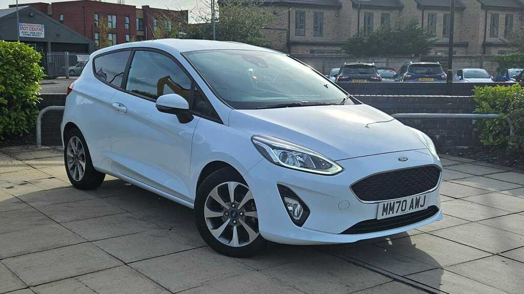 Compare Ford Fiesta 1.0 Ecoboost Hybrid Mhev 125 Trend MM70AWJ White