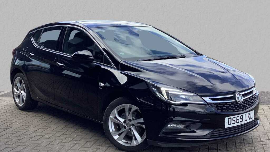 Compare Vauxhall Astra 1.4T 16V 150 Sri DS69LKL Black
