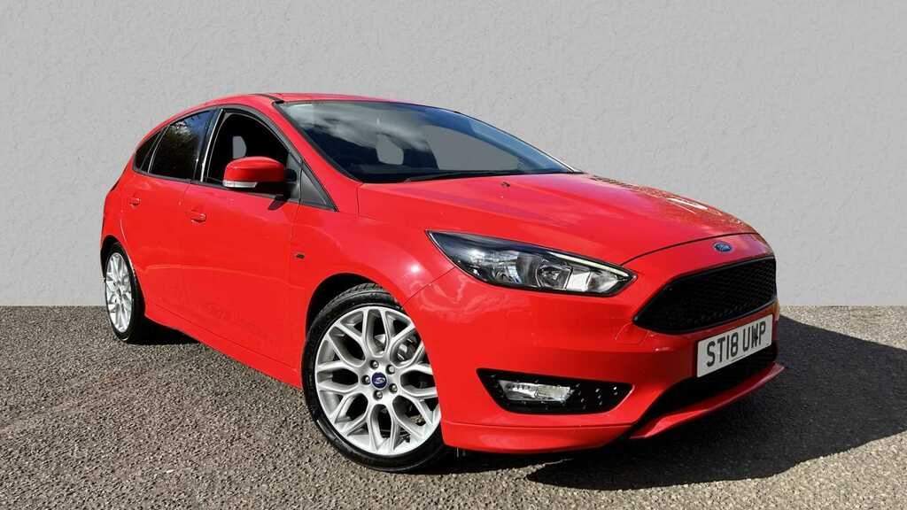 Compare Ford Focus 1.0 Ecoboost 140 St-line Navigation ST18UWP Red