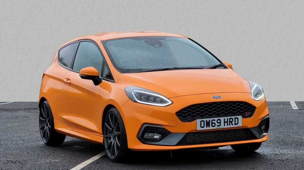 Compare Ford Fiesta 1.5 Ecoboost St Performance Edition OW69HRD Orange