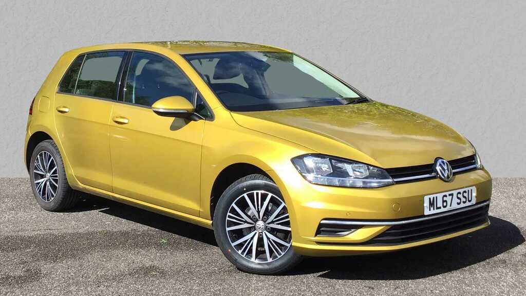 Volkswagen Golf 1.6 Tdi Se Yellow #1