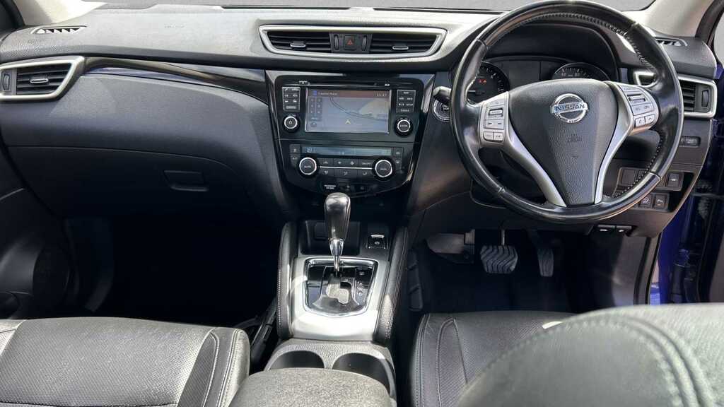 Compare Nissan Qashqai 1.6 Dci Tekna Xtronic VA15ONN Blue