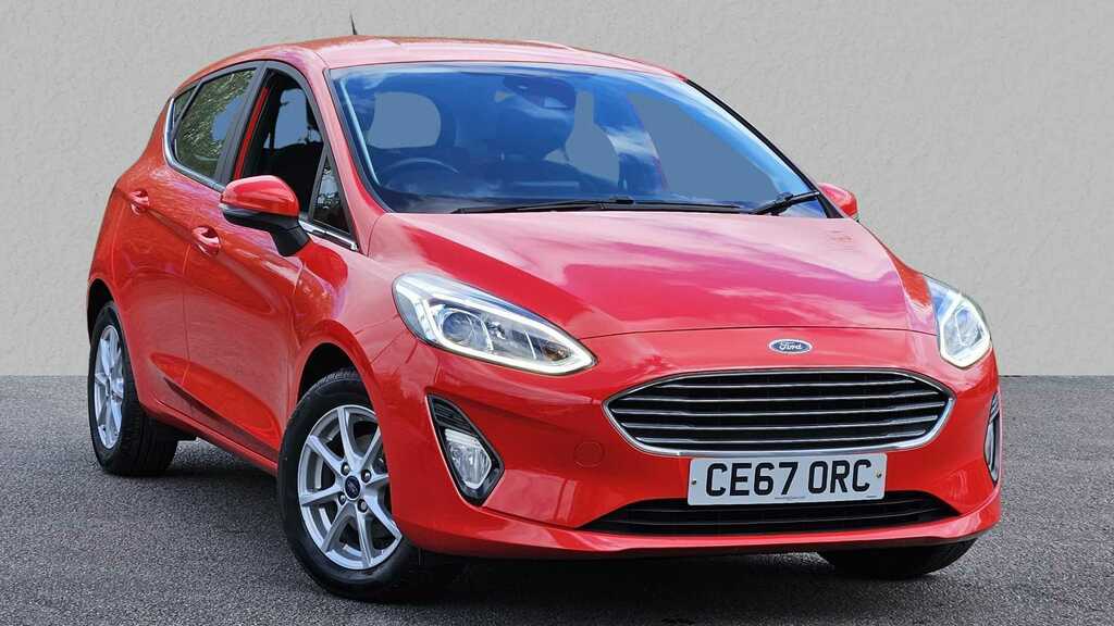 Compare Ford Fiesta 1.1 Zetec CE67ORC Red
