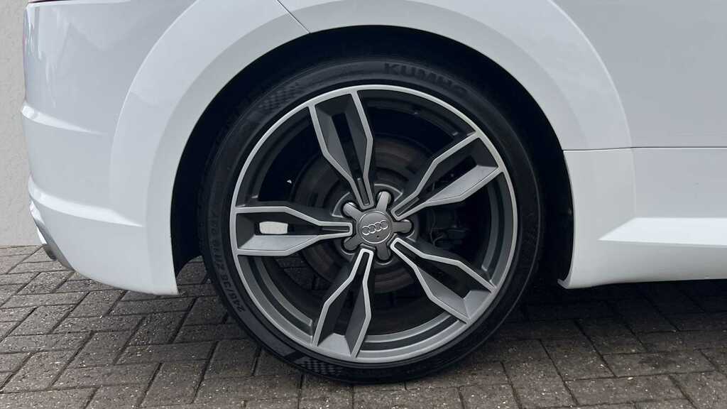 Audi TTS 2.0T Fsi Quattro Tts White #1