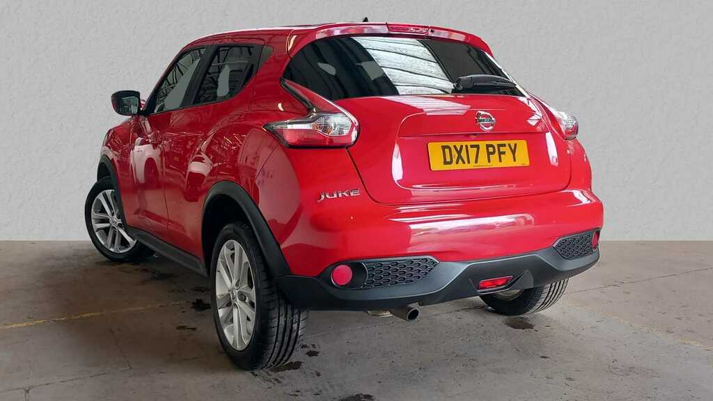 Compare Nissan Juke 1.2 Dig-t N-connecta DX17PFY Red