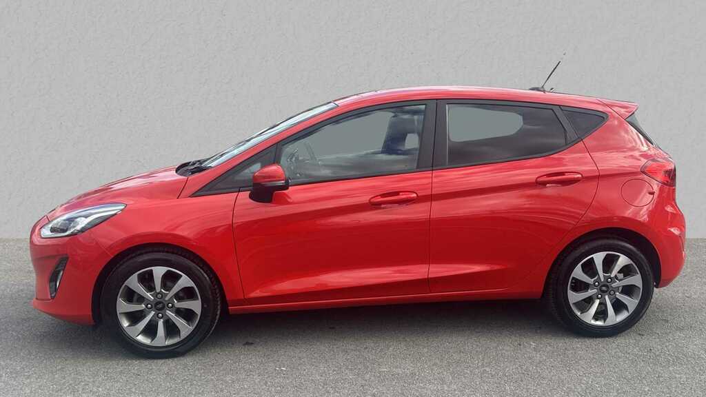Compare Ford Fiesta 1.0 Ecoboost 95 Trend ML20JZG Red