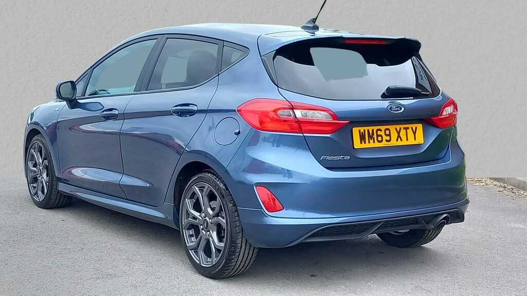 Compare Ford Fiesta 1.0 Ecoboost 125 St-line Navigation WM69XTY Blue