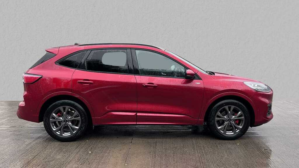 Ford Kuga 1.5 Ecoboost 150 St-line Edition Red #1