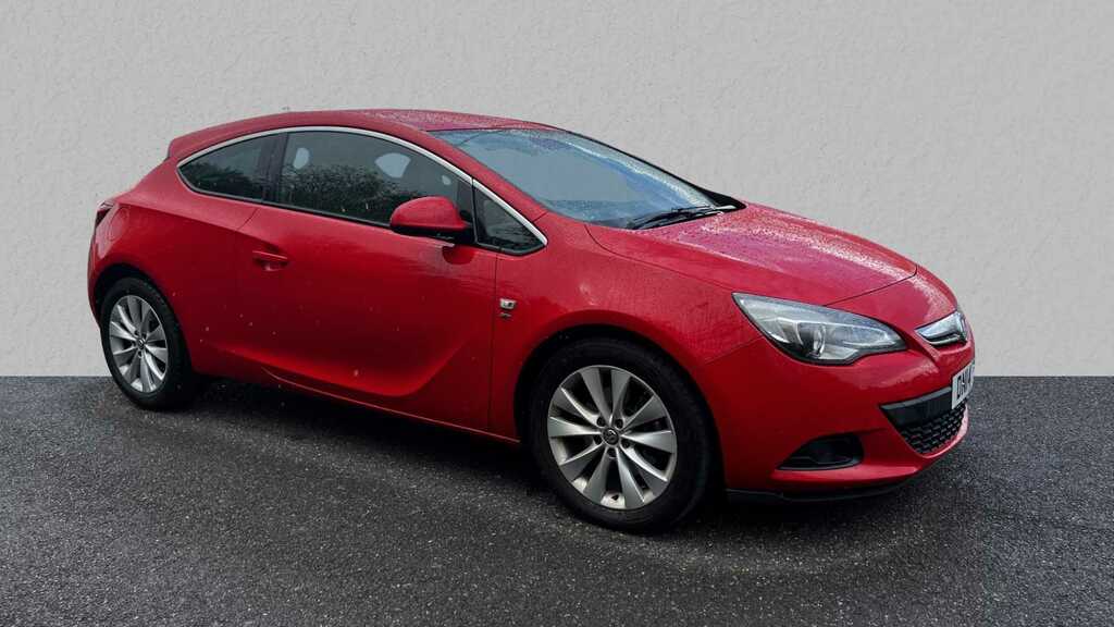 Compare Vauxhall Astra GTC 2.0 Cdti 16V Sri DN14TYW Red