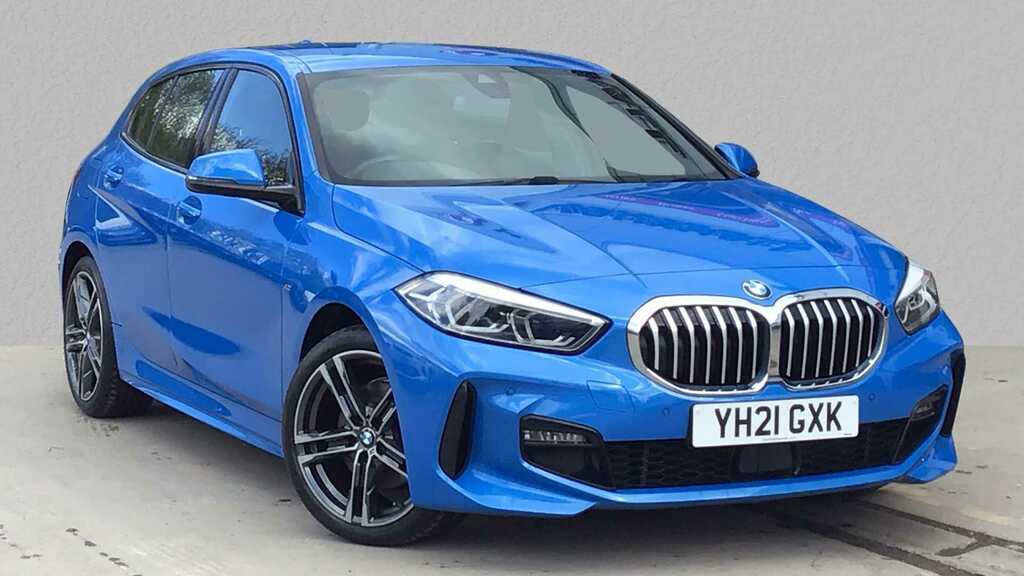 Compare BMW 1 Series 118I 136 M Sport YH21GXK Blue