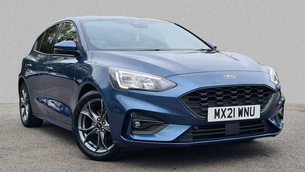Compare Ford Focus 1.0 Ecoboost Hybrid Mhev 125 St-line Edition MX21WNU Blue