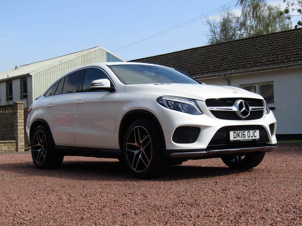 Compare Mercedes-Benz GLE Class 3.0 Gle350d V6 Amg Line G-tronic 4Matic Euro 6 S DK16OJC White