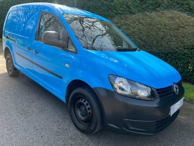 Compare Volkswagen Caddy Mpv PJ15PPK Blue