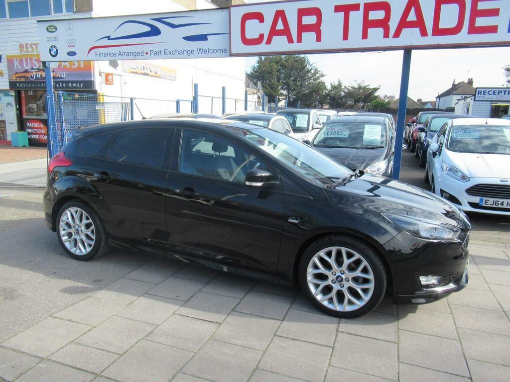 Compare Ford Focus 1.0T Ecoboost St-line Euro 6 Ss EJ18BXD Black
