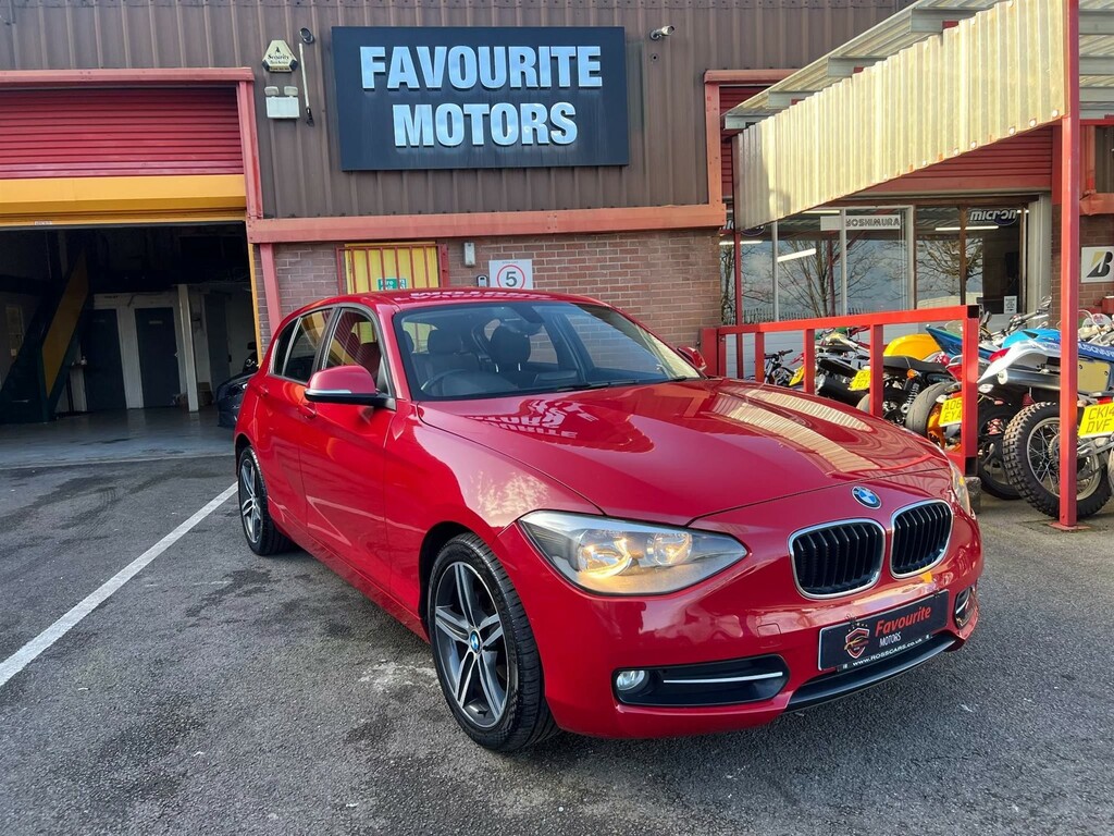 Compare BMW 1 Series 1.6 Sport Euro 5 Ss YC61RTV Red