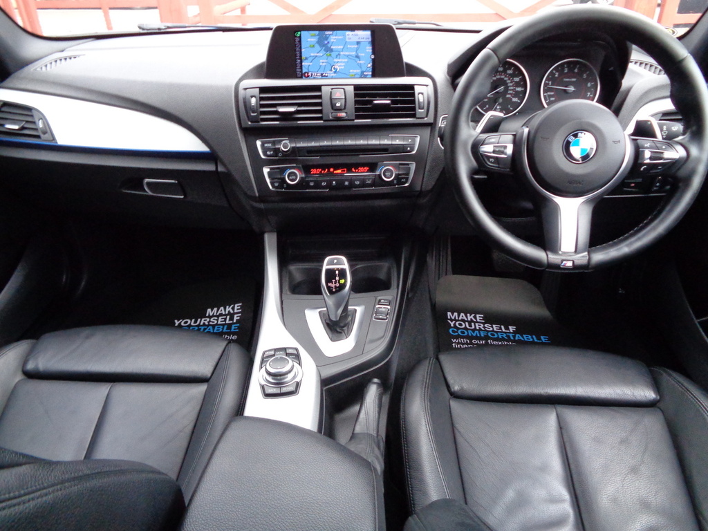Compare BMW 1 Series M135i U18970938 AR14SJR Blue