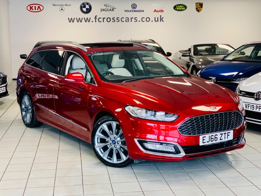 Ford Mondeo Petrol Red #1