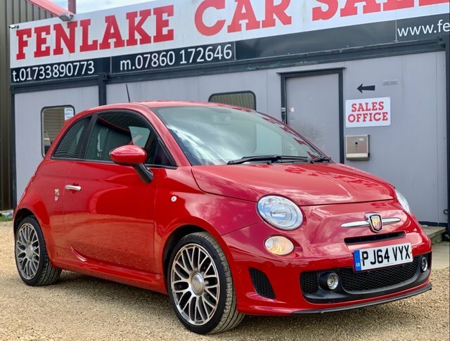 Compare Fiat 500 Hatchback PJ64VYX Red