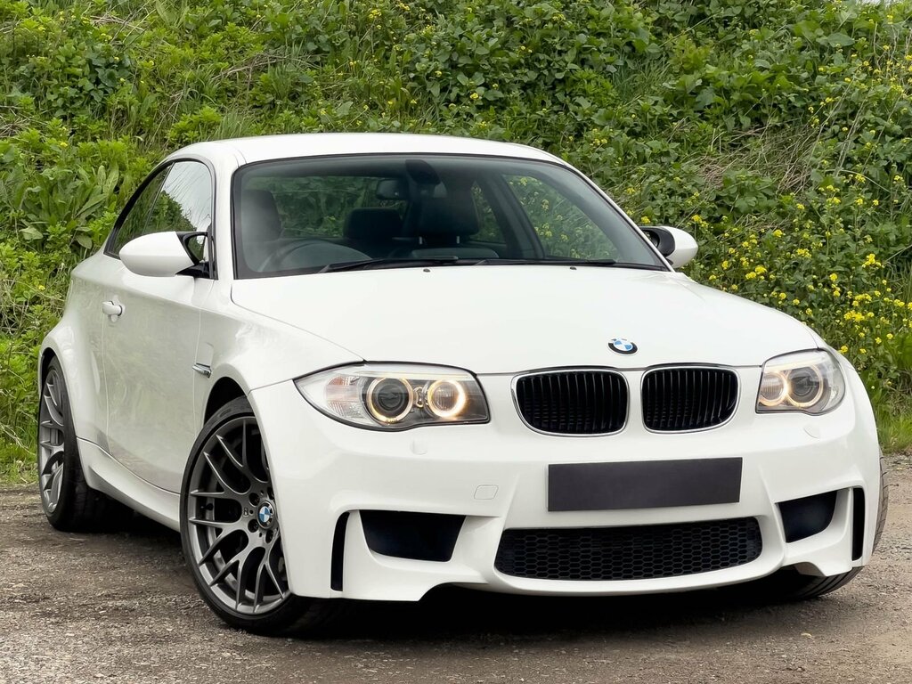 Compare BMW 1 Series 3.0L M Coupe Euro 5 335 Bhp  White