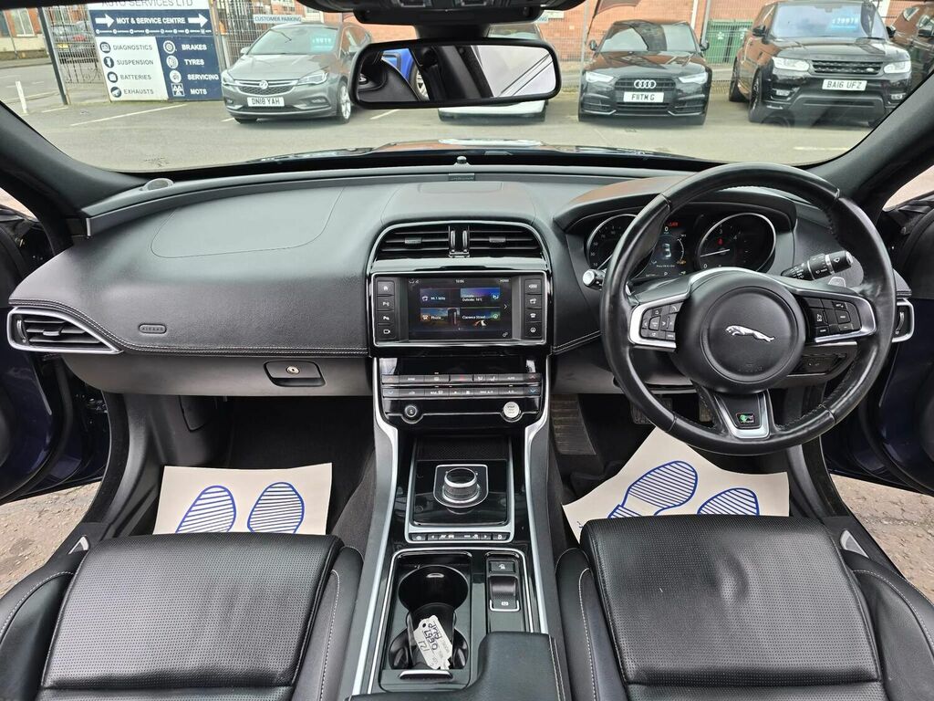 Compare Jaguar XE Saloon 2.0D R-sport Awd Euro 6 Ss 201 OE67AUP Blue