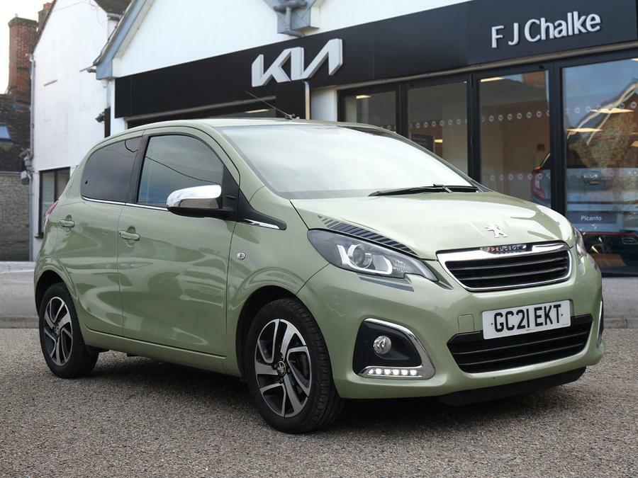 Peugeot 108 Collection Green #1