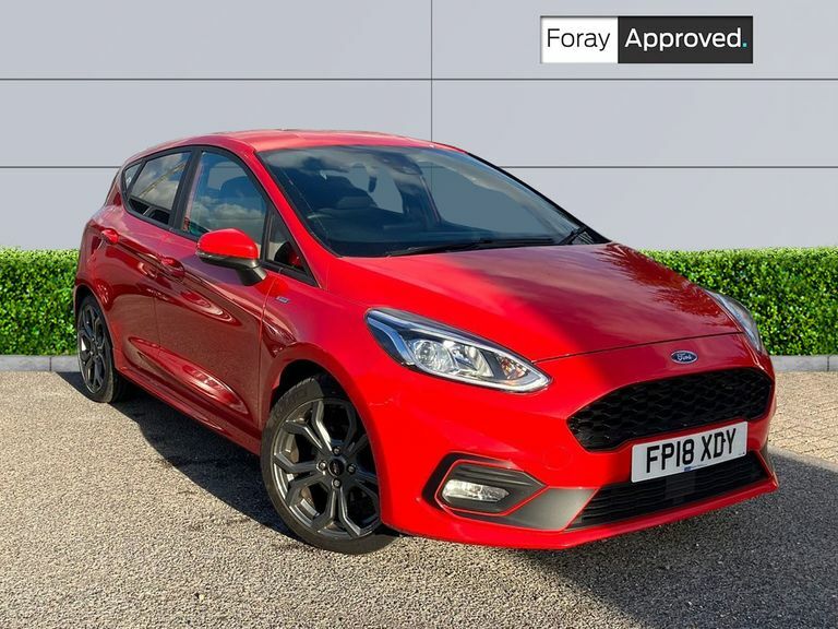 Compare Ford Fiesta 1.0 Ecoboost St-line FP18XDY Red