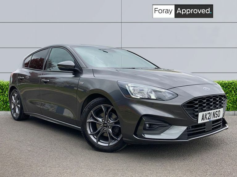 Compare Ford Focus 1.0 Ecoboost Hybrid Mhev 155 St-line Edition AK21NSO Grey