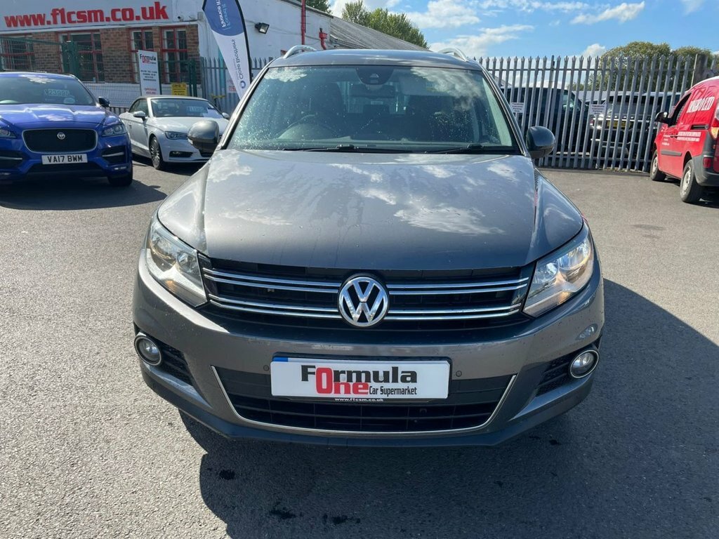 Compare Volkswagen Tiguan 2.0 Match Edition Tdi Bmt 4Motion 148 Bhp NA65UDS Grey