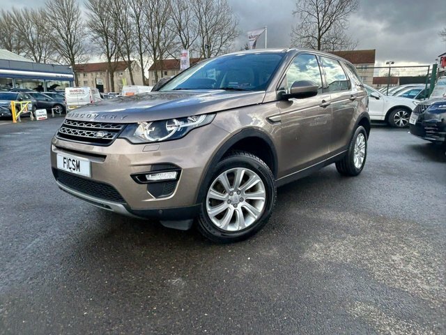 Compare Land Rover Discovery Discovery Sport Se Tech Td4 BA16WXL Brown