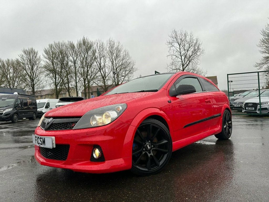 Compare Vauxhall Astra 2.0 Vxr 240 Bhp ST60NXO Red