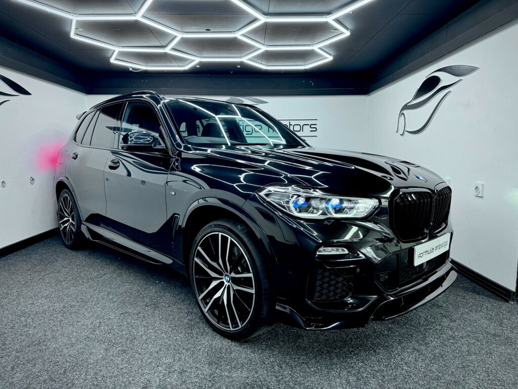 Compare BMW X5 Suv YS70ZZE Black