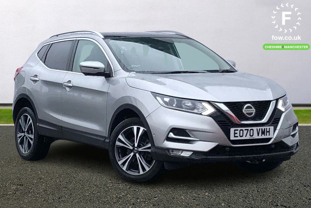 Compare Nissan Qashqai 1.7 Dci N-connecta Glass Roof Pack EO70VMH Silver