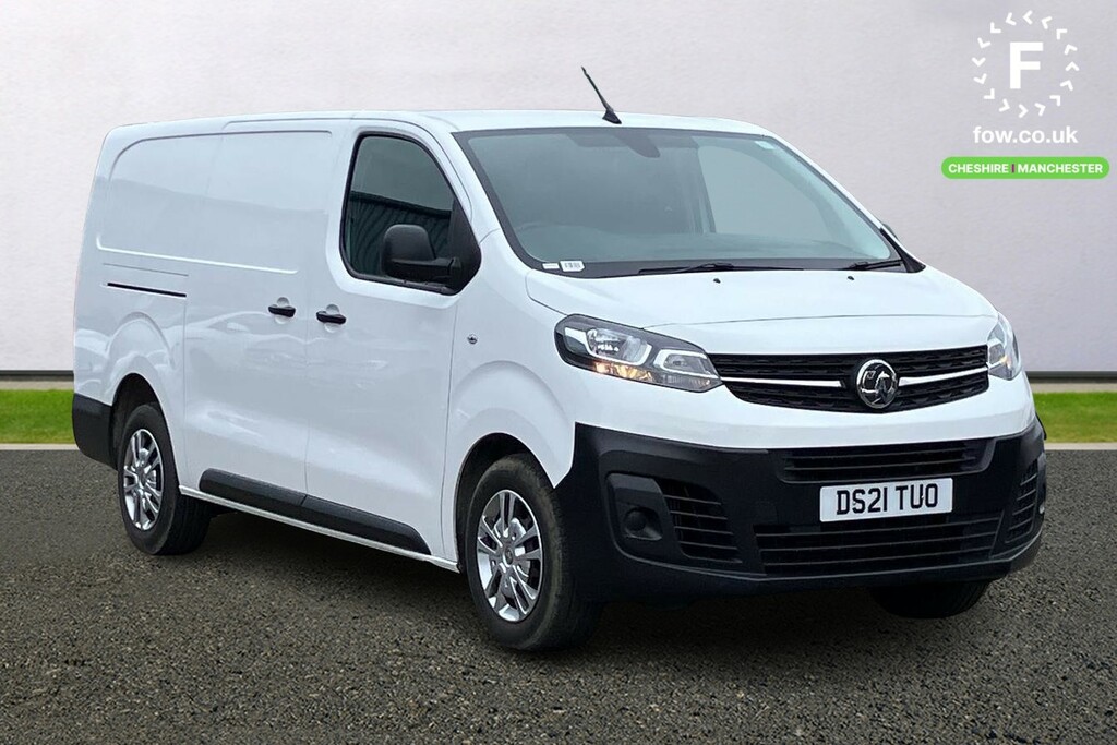 Compare Vauxhall Vivaro 2900 1.5D 100Ps Dynamic H1 Van DS21TUO White