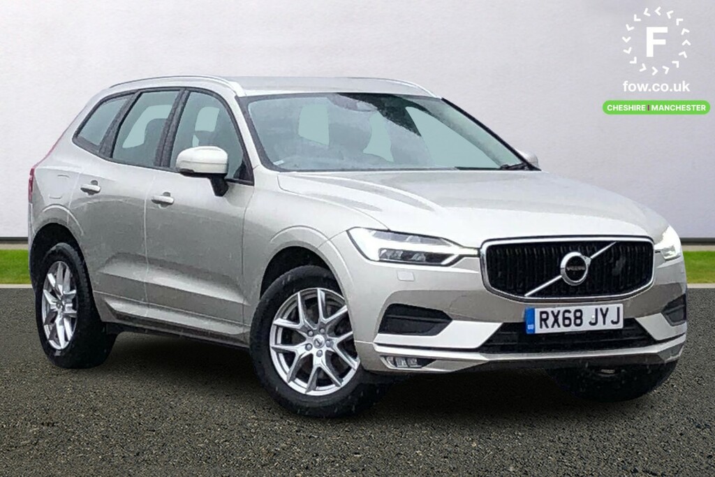 Volvo XC60 2.0 D4 Momentum Pro Awd Geartronic Gold #1