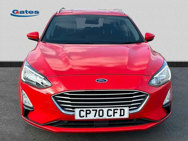 Compare Ford Focus Estate Zetec 1.0 125Ps CP70CFD Red