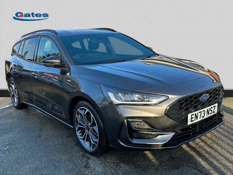 Compare Ford Focus Estate St-line X 1.0 Mhev 125Ps EN73NSZ Grey