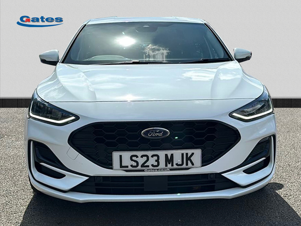 Compare Ford Focus St-line 1.0 125Ps LS23MJK White