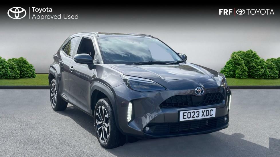 Compare Toyota Yaris Cross 1.5 Vvt-h Design E-cvt Euro 6 Ss EO23XDC Grey