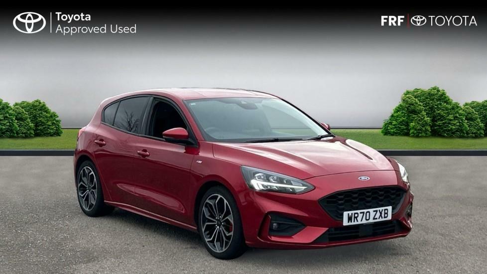 Compare Ford Focus St-line X Tdci WR70ZXB Blue