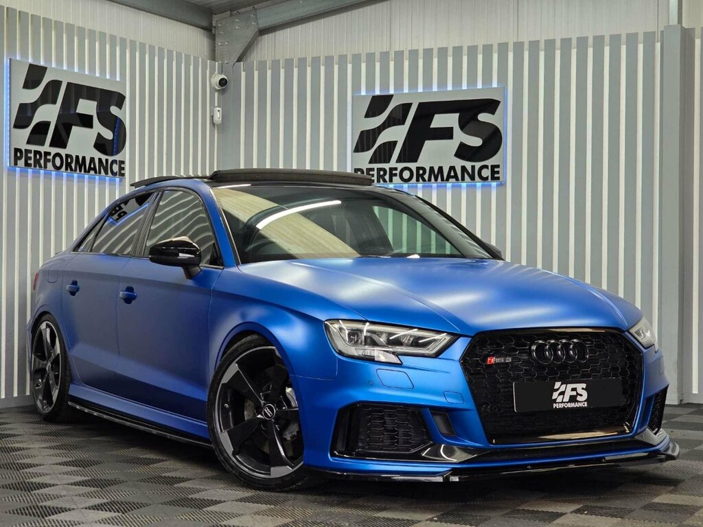 Compare Audi RS3 2018 18 2.5 PG18FTA Blue