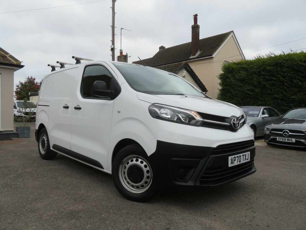 Toyota PROACE 1.5D Active Compact Panel Van 6Dr Sw White #1