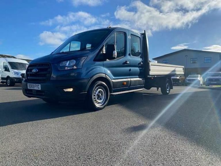 Compare Ford Transit Custom 350 L4 Awd 170 Ps Dside Dcab BD69FYC 