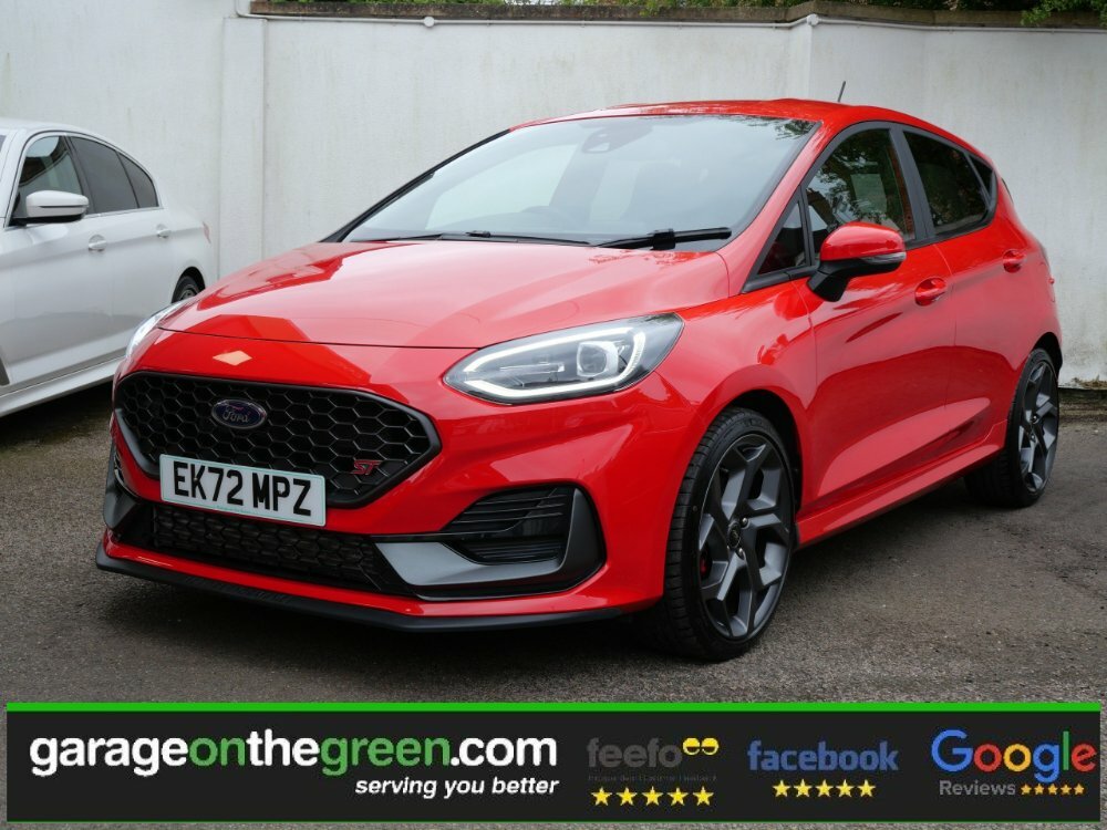 Compare Ford Fiesta 1.5T Ecoboost St-3 Euro 6 Ss 200 Ps 1 Own EK72MPZ Red